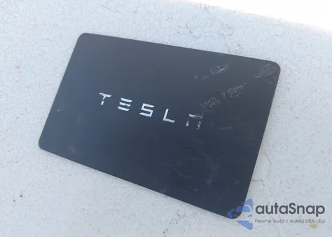 2022 Tesla Model 3 Long Range Dual Motor All-Wheel Drive z USA, uszkodzony, nr VIN 5YJ3E1EB3NF246922